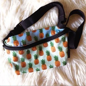 📻 RETRO 🍍 Pineapple Fanny Pack